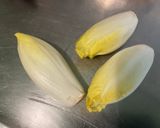 Une image de l'étape 7 de Salade d'endives à la mortadelle, concombre, tomate et mozzarella.