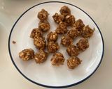 A picture of step 2 of Steamed Sago Ball With chicken filling.