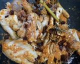 Foto langkah ke 4 dari resep Ayam Bakar Bumbu Rujak Jawa Timur.