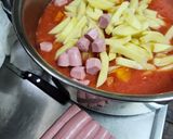 Foto del paso 3 de la receta: Guisito rápido de salchichas y papas