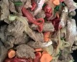 Foto del paso 2 de la receta: Carne a la criolla