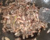 Foto langkah ke 2 dari resep Air Kaldu Udang (Kulit & Kepala).