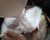 Foto del paso 2 de la receta: Pechugas de pollo con crema de puerros y champiñones