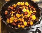 Une image de l'étape 6 de Carottes bicolores sucrées salées à l'ananas, menthe et jus de prunes.