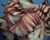 Foto langkah ke 1 dari resep Cumi Masak Saus Nyonya.