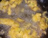 प्याज़ के पकोड़े(pyaaj ke pakode recipe in hindi) रेसिपी चरण 3 फोटो