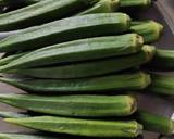 Fried Okra with Minced Fish