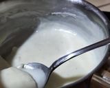 Foto del paso 2 de la receta: Hojaldre de espárragos y bacon con bechamel trufada