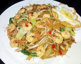 Foto langkah ke 8 dari resep Kwetiau Goreng Yummy.