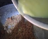 A picture of step 5 of Rava coconut burfi cardamom flavour.