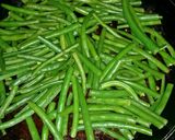 A picture of step 2 of Green Beans with Blue Cheese and Walnuts.