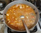 A picture of step 1 of Chicken handi.