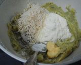 Foto langkah ke 1 dari resep Parmesan Toter Tots.