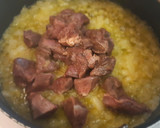 Foto del paso 6 de la receta: Estofado de venado con setas sobre puré de patatas