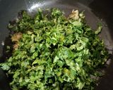 A picture of step 2 of Aloo methi ki sabji.