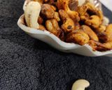 મસાલા કાજુ (Masala Kaju Recipe In Gujarati) રેસીપી સ્ટેપ2ફોટો