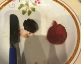 Foto del paso 2 de la receta: Frutillas bañadas en chocolate express rápido y fácil