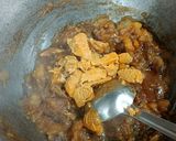 A picture of step 3 of Dates Amla Chutney.