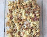 Une image de l'étape 4 de Gratin de pâtes au roquefort et noix.