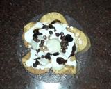 A picture of step 4 of Papri chaat.