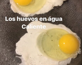 Foto del paso 2 de la receta: Waffle de espinacas y huevos