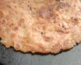 A picture of step 6 of Aloo Paratha.