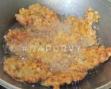 Foto langkah ke 4 dari resep Bakwan Jagung Renyah Tanpa Terigu.