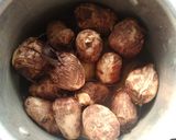 A picture of step 1 of Aloo kachalu.