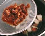 Hình bước làm 4 của món 🌱 Canh Chua Bắp Chuối & Nấm Chay (Vegan)