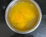 A picture of step 2 of Aamras Poori.