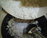 Gambar langkah 4 resipi Bubur Nasi Ayam Bersantan.