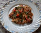 A picture of step 4 of Egg tomato onion omlette.