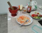 A picture of step 2 of Green Papaya Thai Salad (Som-Tam Thai).