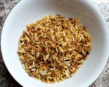 A picture of step 2 of Egyptian orzo soup.