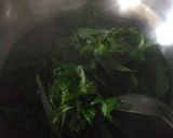 Foto langkah ke 1 dari resep Gulai telur dan pucuk ubi.