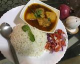 A picture of step 5 of Chicken aalu salan.