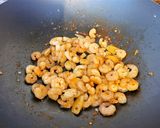 Foto del paso 7 de la receta: Arroz frito con camarones