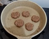 Foto langkah ke 5 dari resep Choco Cheese Oat Cookies (No Oven, No Mixer, Takaran Sendok).