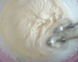 Foto langkah ke 2 dari resep Es Krim Oreo Homemade.