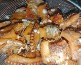 Foto langkah ke 2 dari resep Tumis ikan gabus asin cabe ijo.