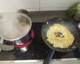 Foto del paso 3 de la receta: Arroz con nécoras