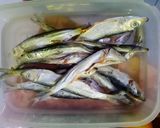 Foto langkah ke 1 dari resep Ikan asin sambal lalap terong.