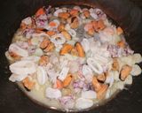 Frutti di mare csípős - fűszeresen 🌶️🐚🧄🌯🍤 recept fázis 1 fotója