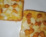 A picture of step 5 of Simple Bread Pizza.