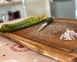 A picture of step 1 of Risotto with Asparagus Cream and Mushrooms.