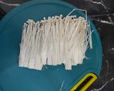 Foto langkah ke 2 dari resep Jamur Enoki Kriuk.