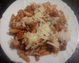 Foto del paso 1 de la receta: Macarrones con adobo salchichón fresco y beicon albahaca gratinado 