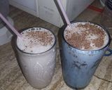 Foto del paso 4 de la receta: Licuado de banana split👌