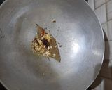 A picture of step 2 of Methi pulao.
