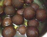 A picture of step 4 of Gulabjamun.